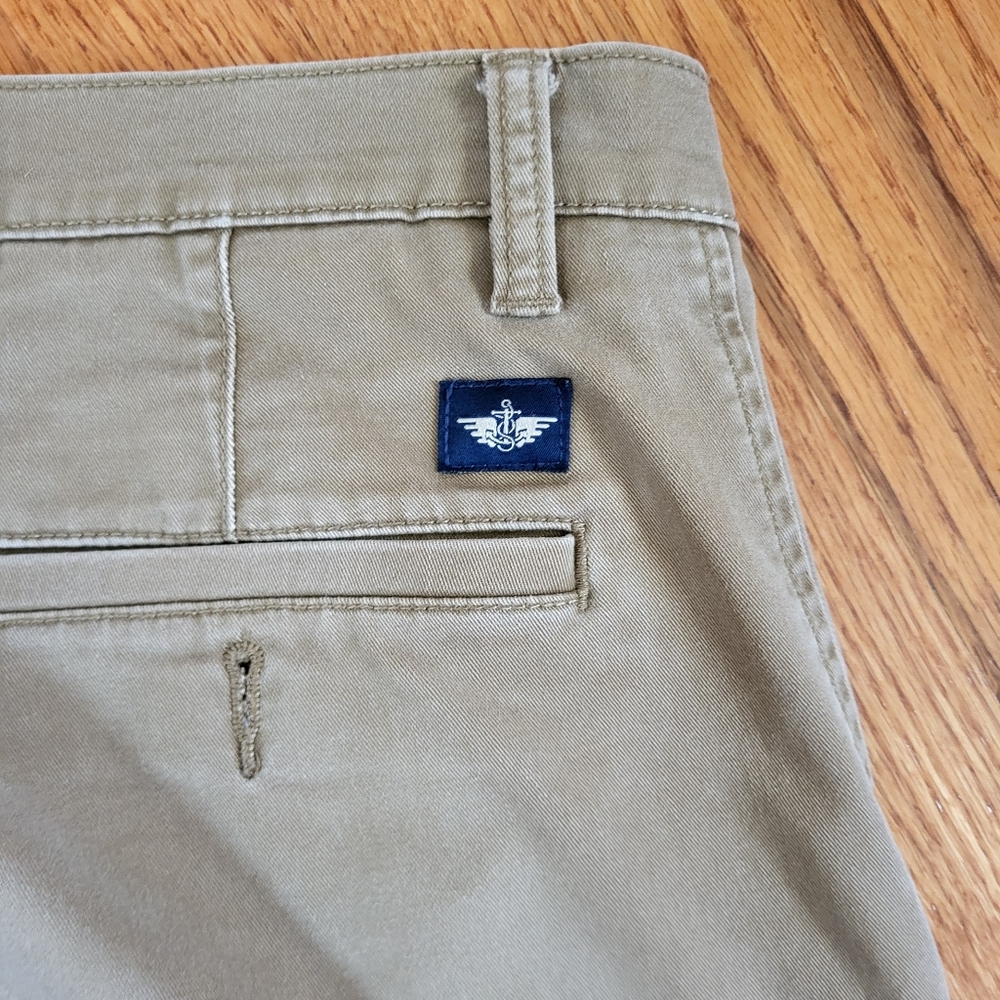 Dockers Classic Straight Fit 34x32 Khaki/Tan Mens Chino Pants - Picture 7 of 7